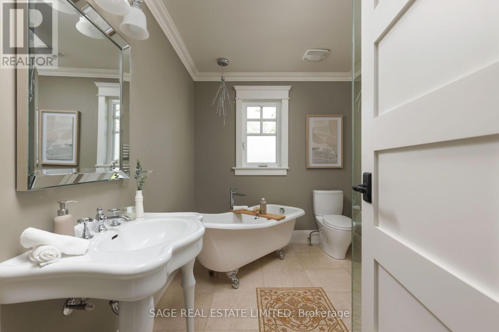 39 Loyalist Road, Toronto, Ontario  M9A 3P2 - Photo 35 - W13735406