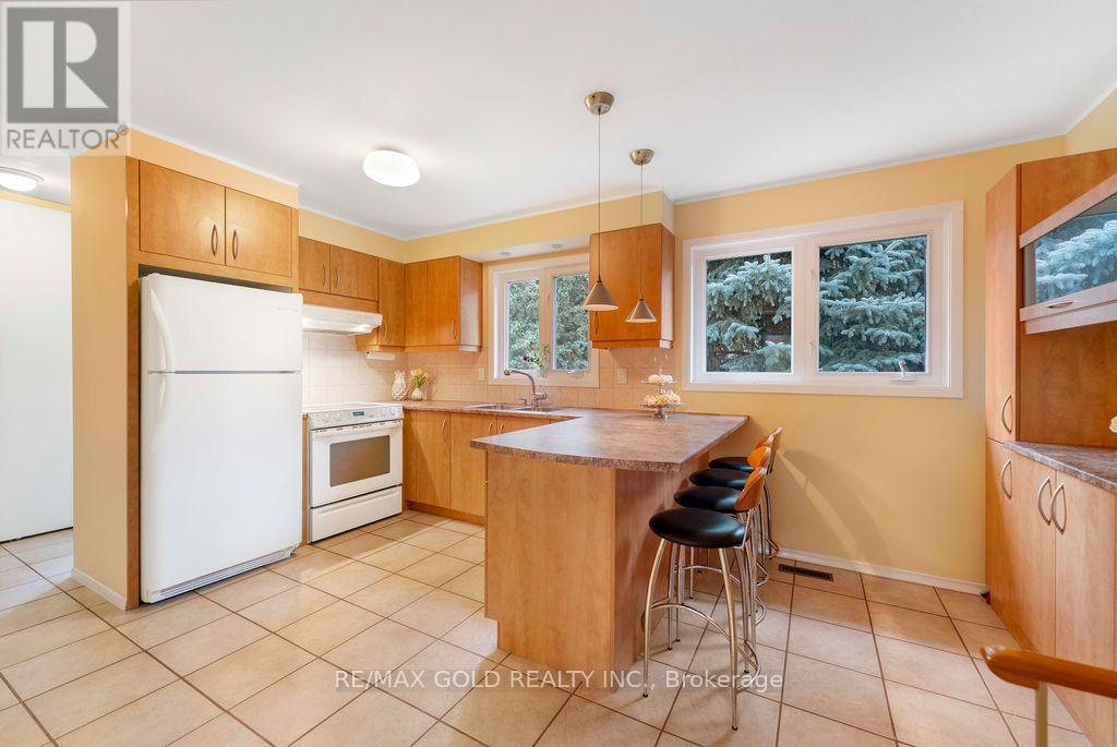 29 Carberry Crescent, Brampton, Ontario  L6V 2G1 - Photo 13 - W13735440
