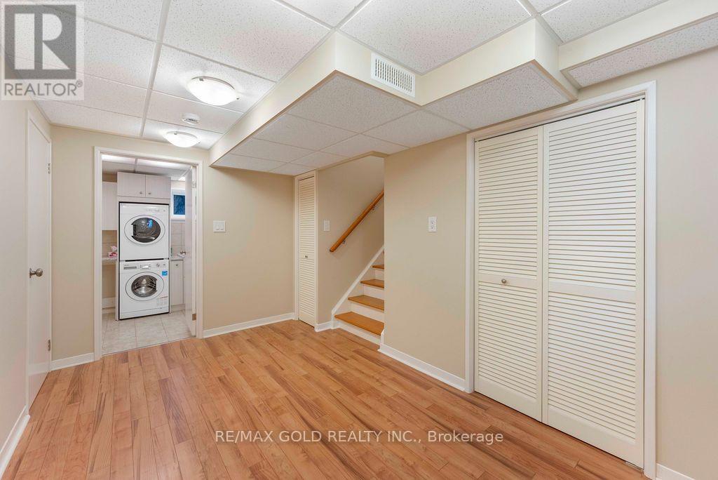 29 Carberry Crescent, Brampton, Ontario  L6V 2G1 - Photo 34 - W13735440