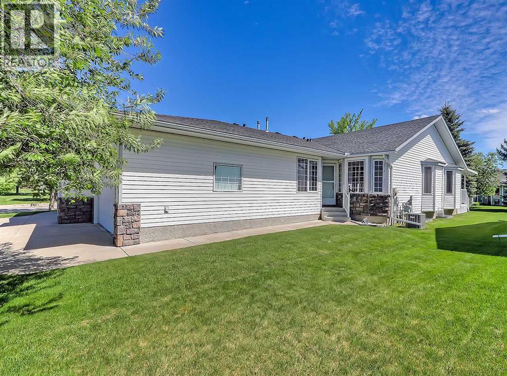 104 Riverside Place NW, High River, Alberta  T1V 1X3 - Photo 1 - A2318973