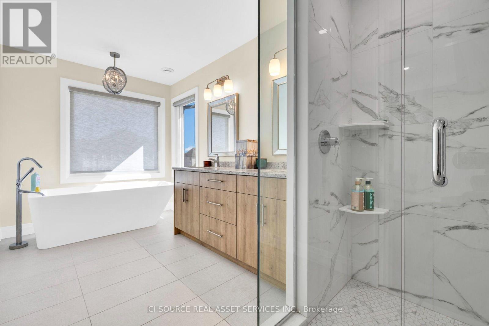 155 Whelan Drive, Amherstburg, Ontario  N9V 0G7 - Photo 4 - X13735384