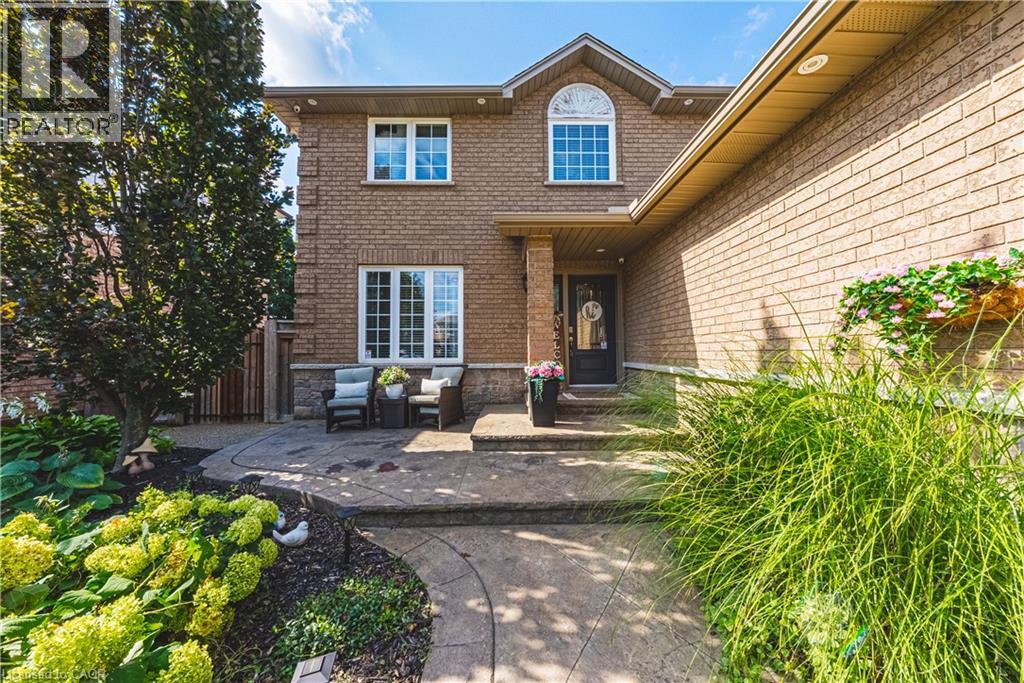 71 Riviera Ridge, Stoney Creek, Ontario  L8E 5E7 - Photo 2 - 40859752