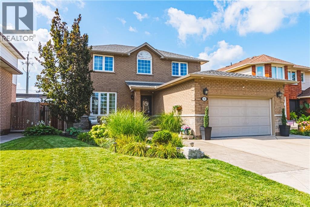 71 Riviera Ridge, Stoney Creek, Ontario  L8E 5E7 - Photo 4 - 40859752