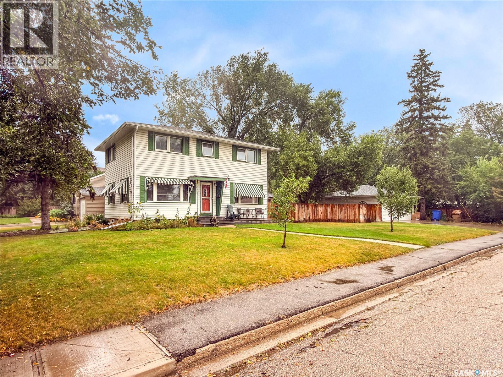 3037 Argyle Road, Regina, Saskatchewan  S4S 2B3 - Photo 3 - SK047141