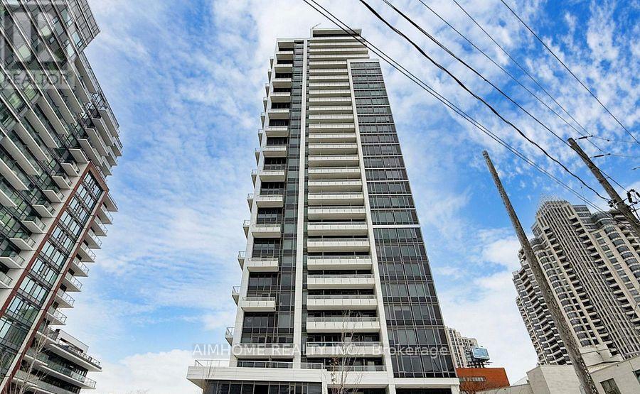 1101 - 75 CANTERBURY PLACE, Toronto, Ontario