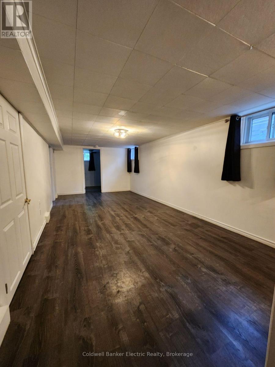443 Armour Road, Peterborough, Ontario  K9H 1Y7 - Photo 6 - X13735790