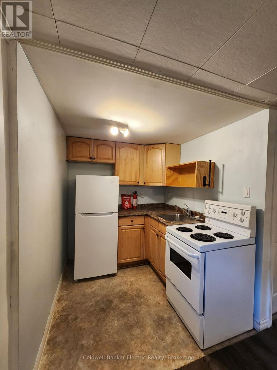 443 Armour Road, Peterborough, Ontario  K9H 1Y7 - Photo 7 - X13735790