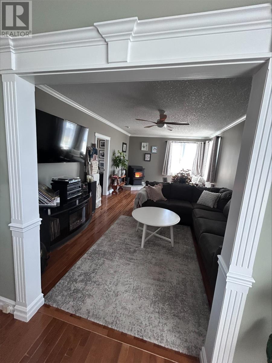 1 Elizabeth Avenue, Channel Port aux Basques — photo 11