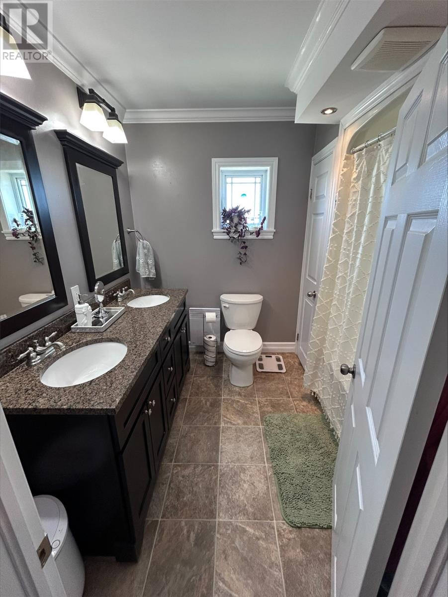 1 Elizabeth Avenue, Channel Port aux Basques — photo 18