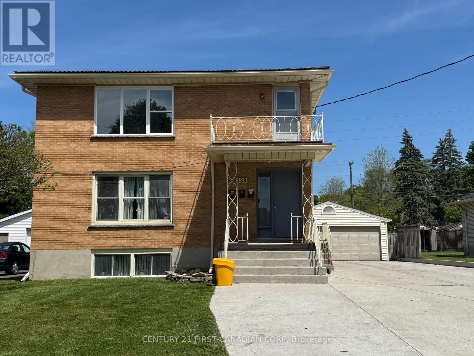 3 - 228 Burnside Drive, London East, Ontario  N5V 1B9 - Photo 1 - X13735626