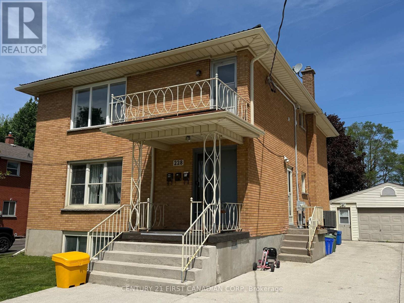 3 - 228 Burnside Drive, London East, Ontario  N5V 1B9 - Photo 3 - X13735626
