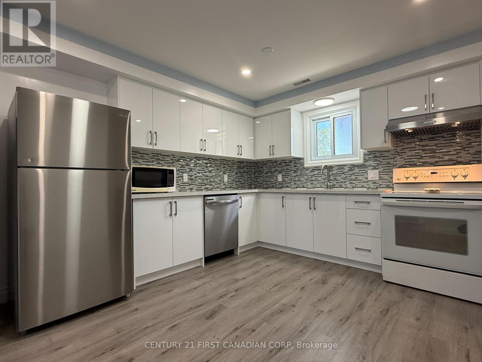 3 - 228 Burnside Drive, London East, Ontario  N5V 1B9 - Photo 8 - X13735626