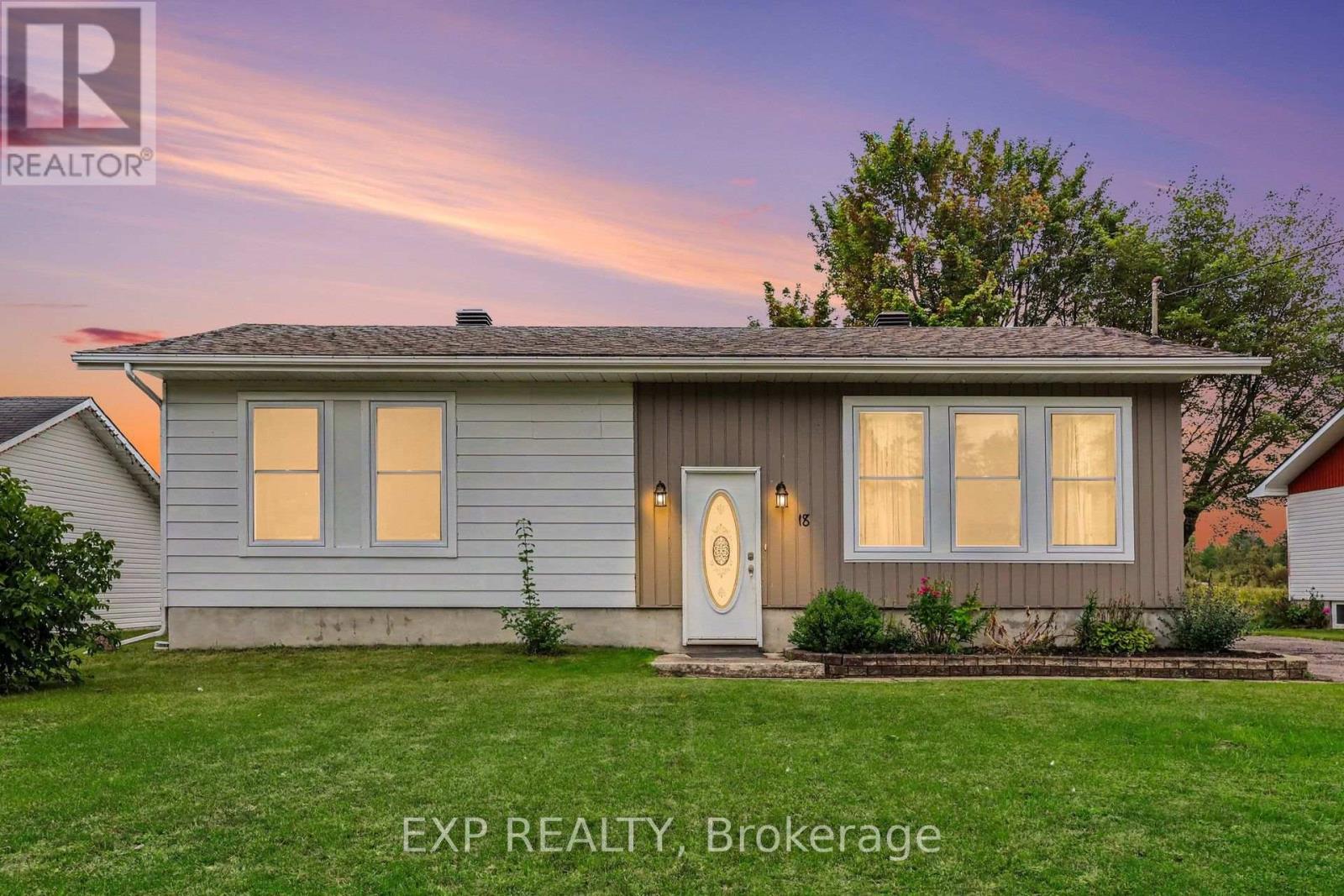 18 CENTRE STREET, Clarence-Rockland, Ontario