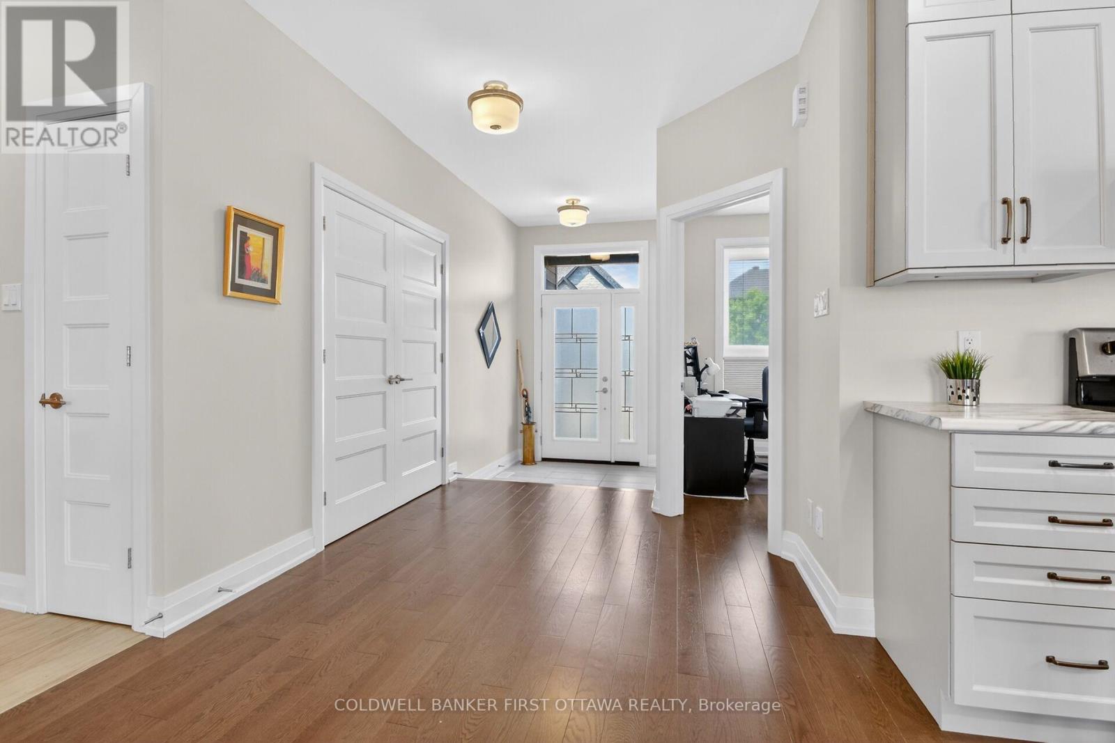 124 Lyon Street, Russell, Ontario  K0A 1W0 - Photo 3 - X13735608