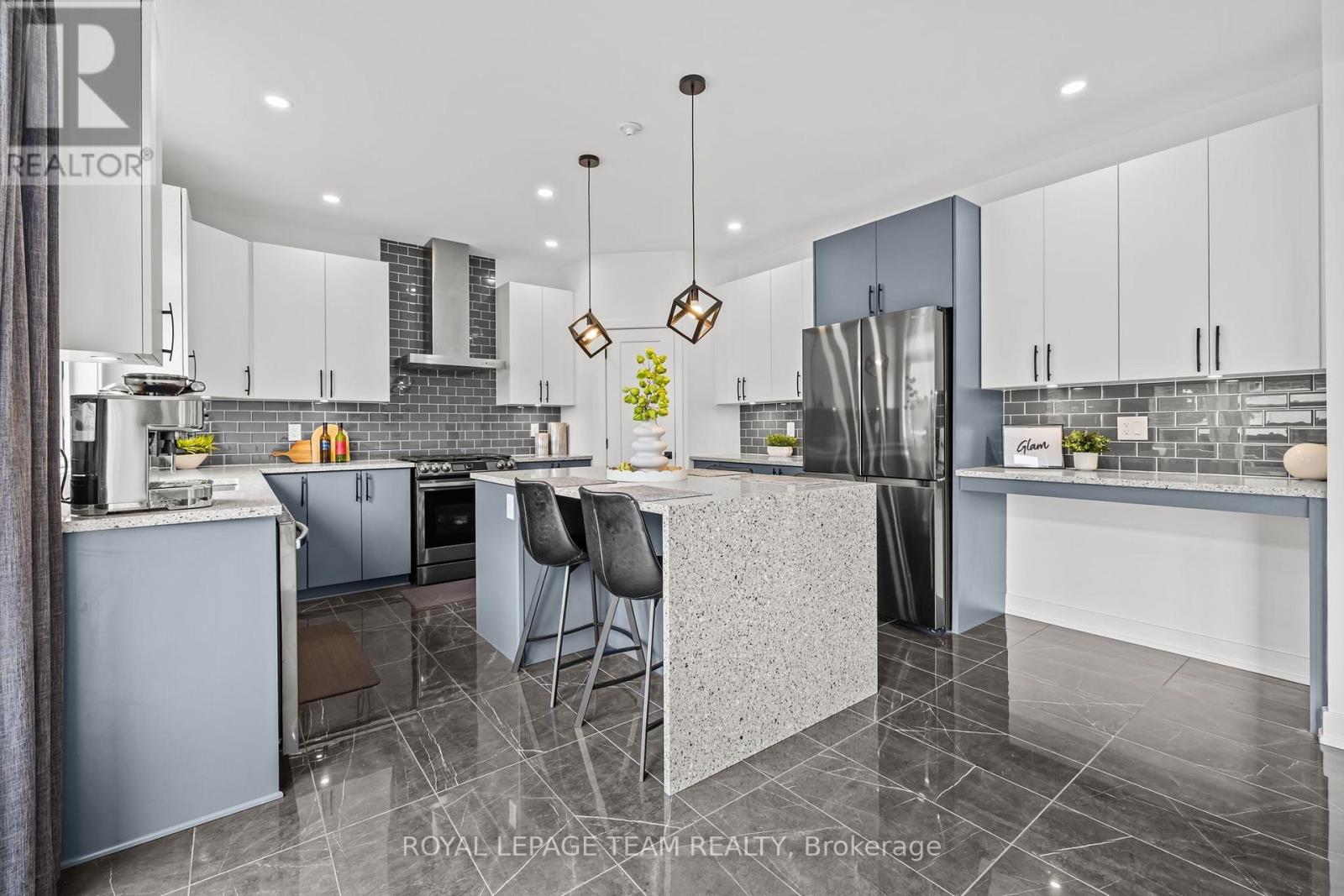 3328 Findlay Creek Drive, Ottawa, Ontario  K1T 0V2 - Photo 10 - X13735660