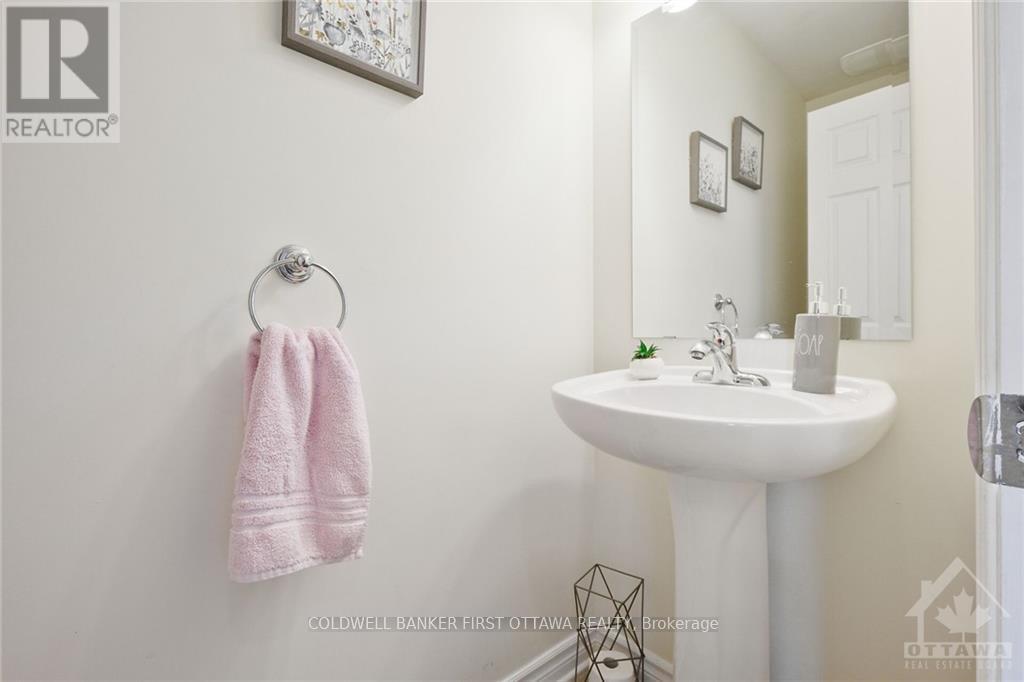 703 Whaley Ridge, Ottawa, Ontario  K4A 0P9 - Photo 12 - X13735718