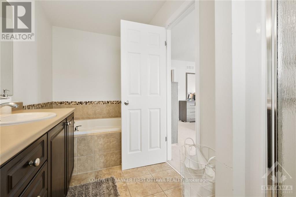 703 Whaley Ridge, Ottawa, Ontario  K4A 0P9 - Photo 18 - X13735718