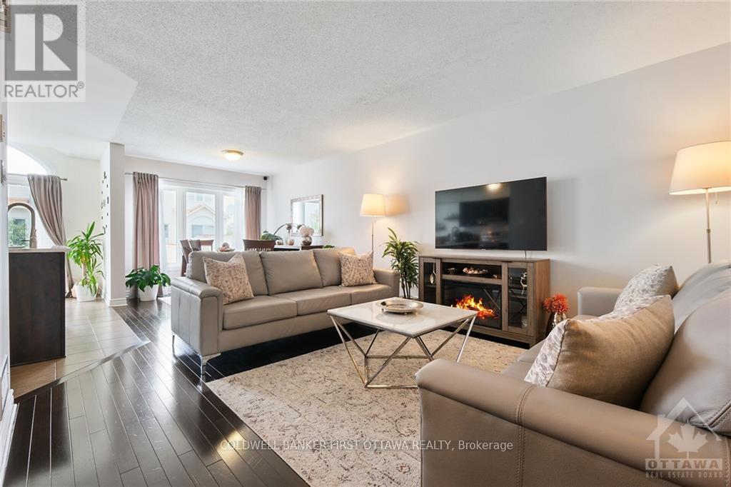 703 Whaley Ridge, Ottawa, Ontario  K4A 0P9 - Photo 4 - X13735718