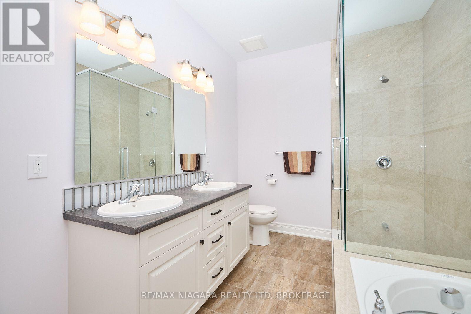 3554 Whispering Woods Trail, Fort Erie, Ontario  L0S 1N0 - Photo 12 - X13735526