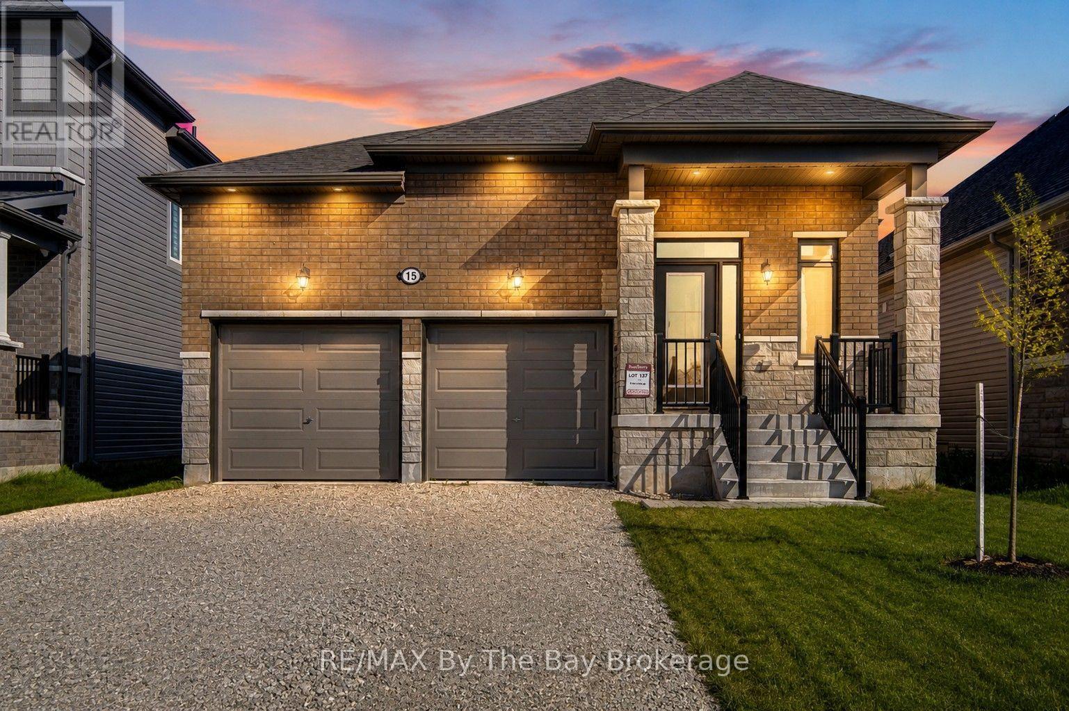 15 UNION BOULEVARD, Wasaga Beach, Ontario