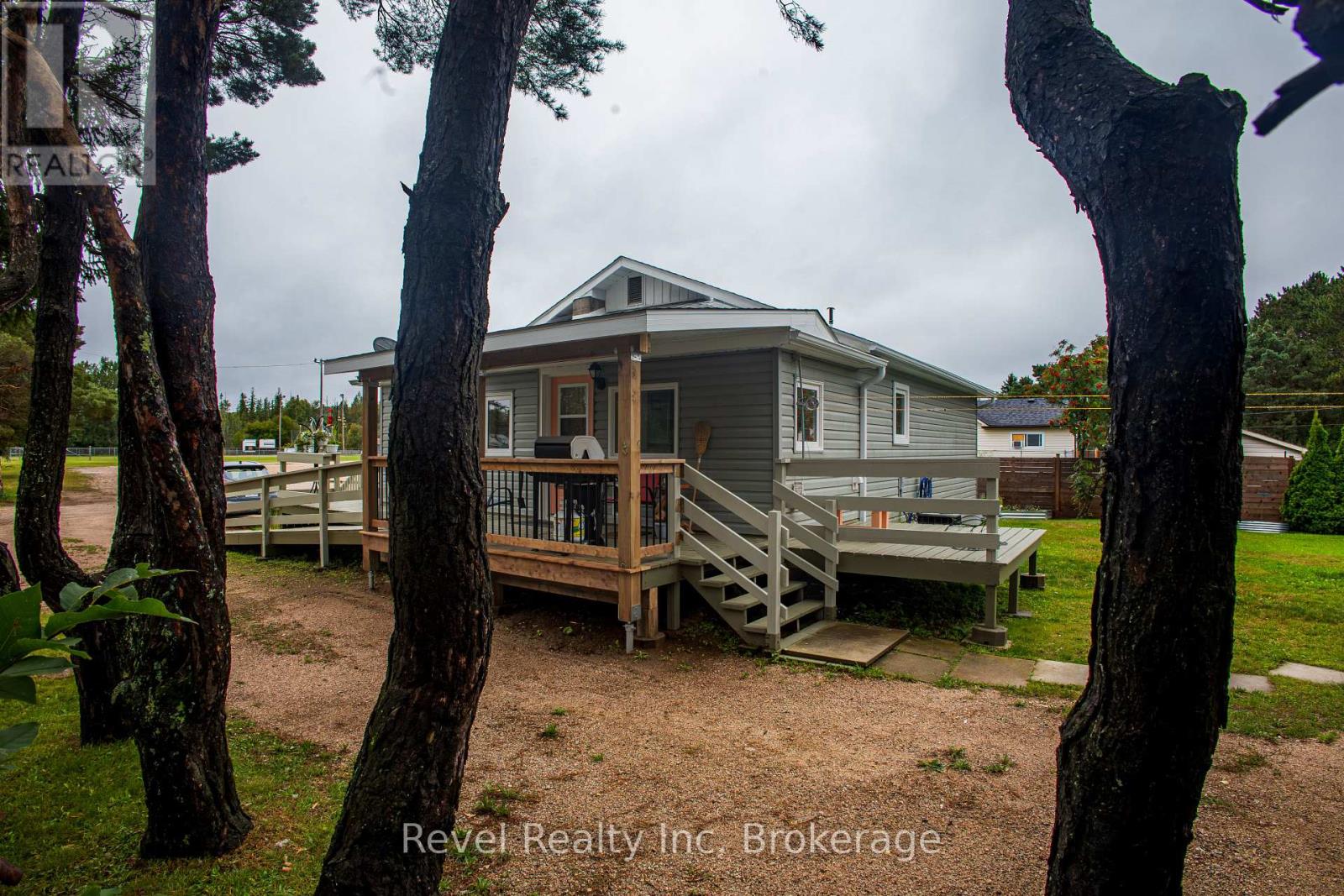 2 Lincoln Avenue, South River, Ontario  P0A 1X0 - Photo 18 - X13735536