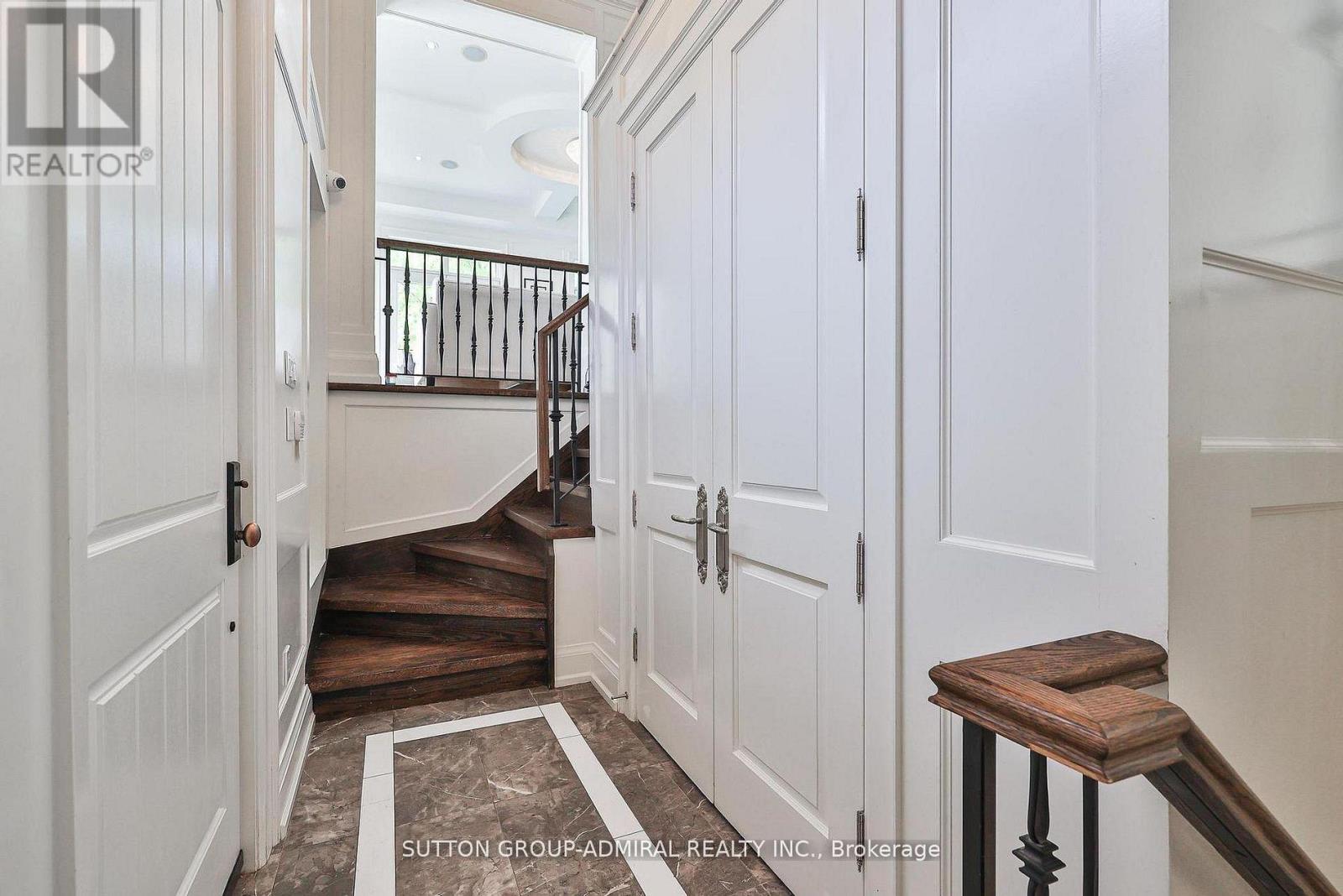137 Florence Avenue, Toronto, Ontario  M2N 1G2 - Photo 3 - C13735510