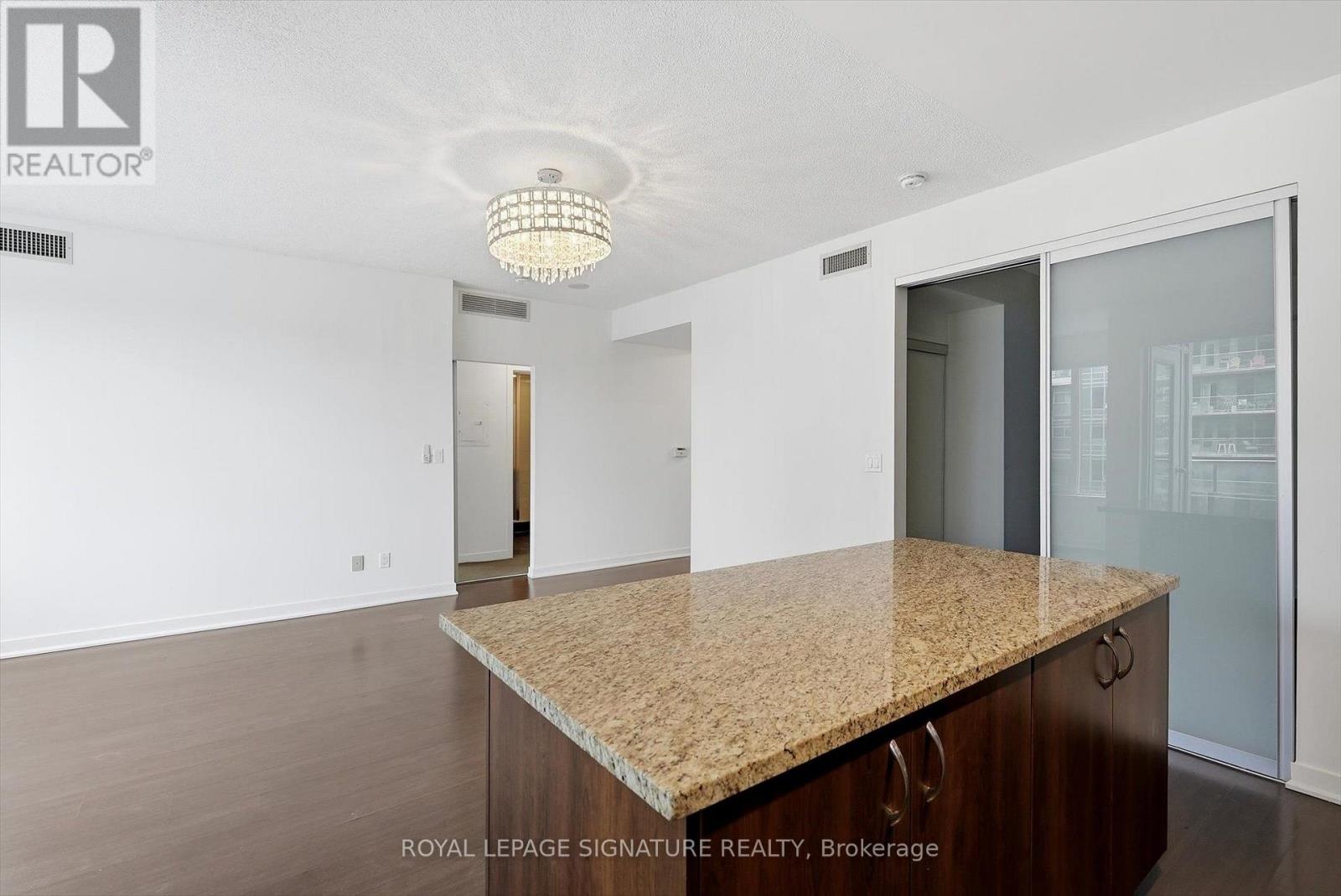 911 - 59 East Liberty Street, Toronto, Ontario  M6K 3R1 - Photo 15 - C13735528