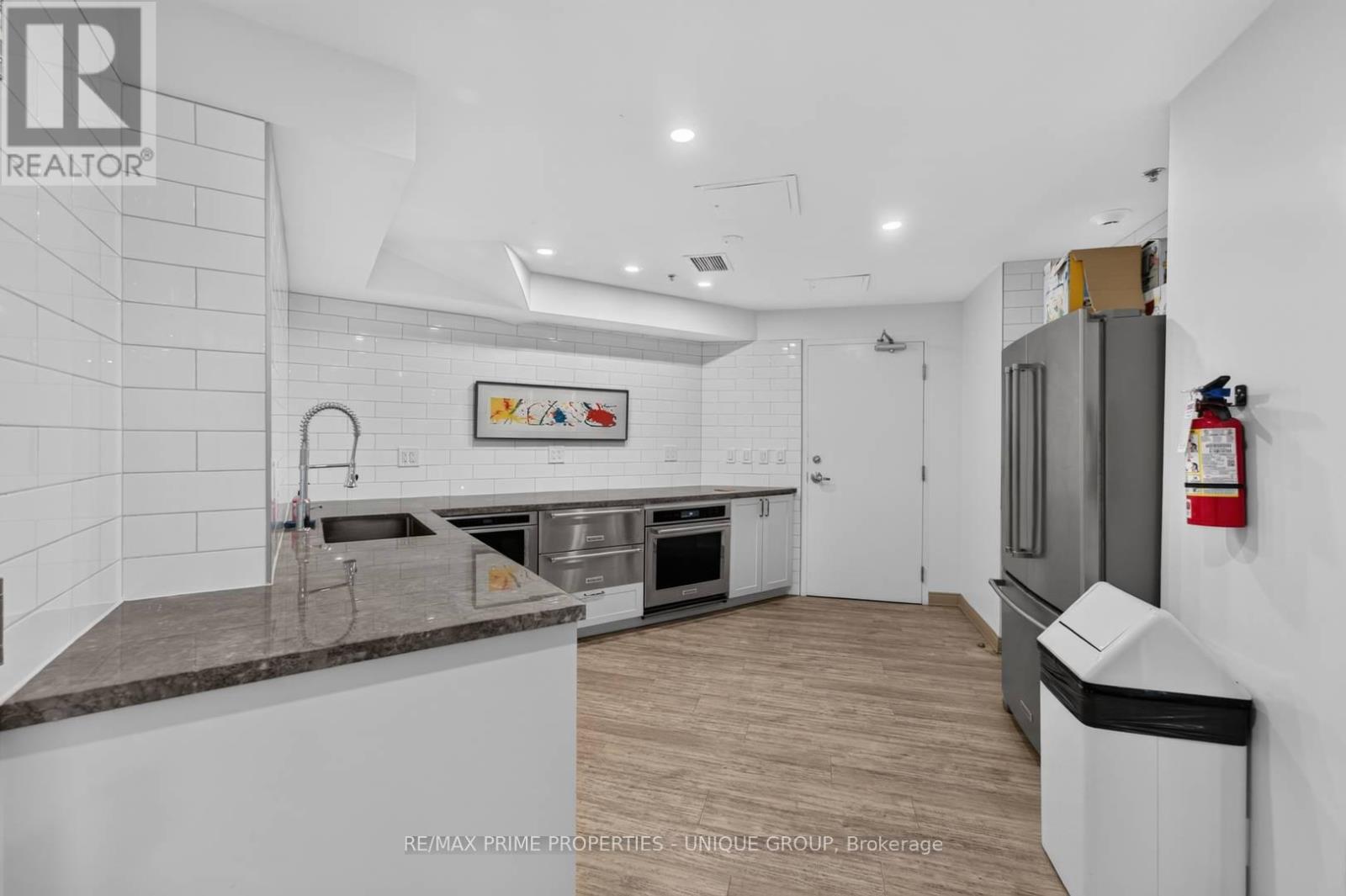 317 - 10 Delisle Avenue, Toronto, Ontario  M4V 3C6 - Photo 36 - C13735612