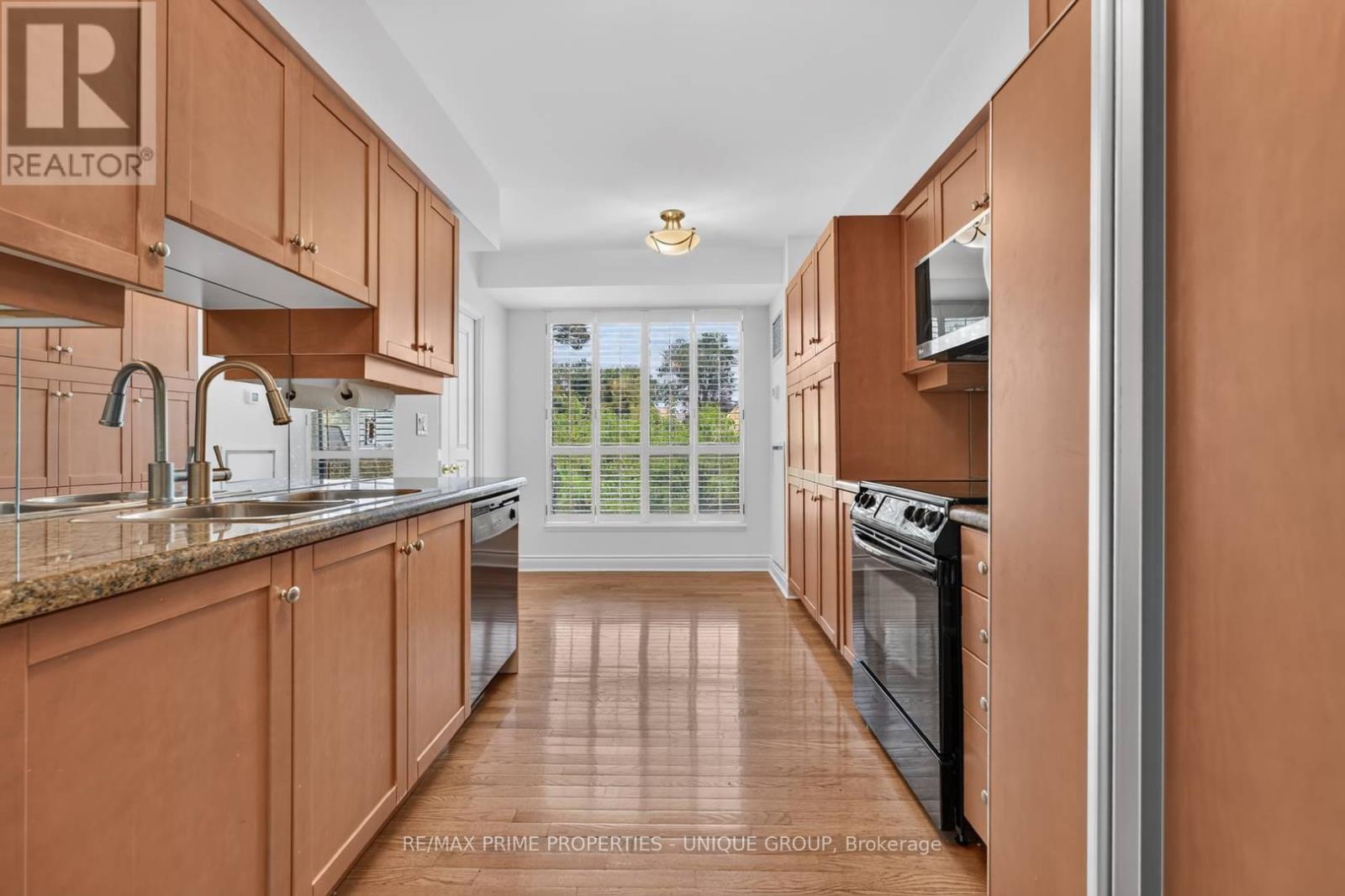 317 - 10 Delisle Avenue, Toronto, Ontario  M4V 3C6 - Photo 9 - C13735612