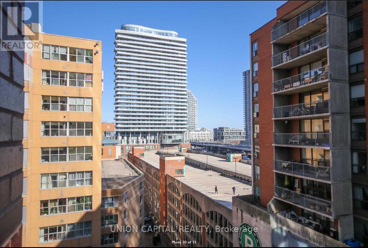 802 - 2a Church Street, Toronto, Ontario  M5E 1Z4 - Photo 2 - C13735634