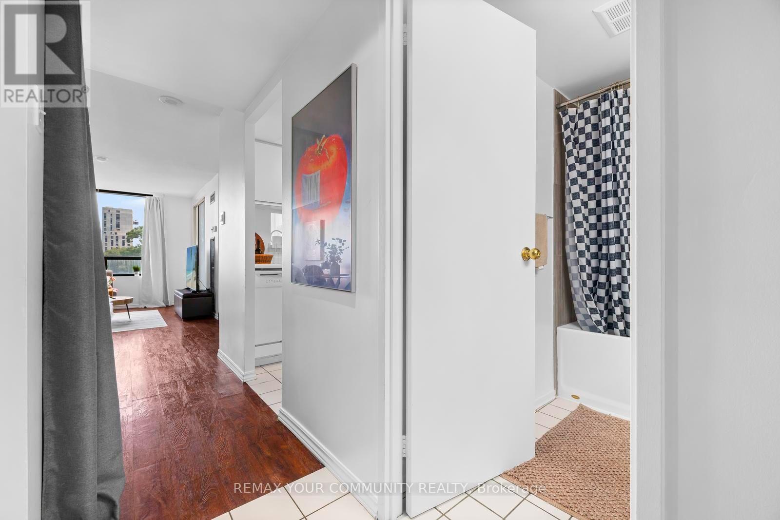 504 - 117 Gerrard Street E, Toronto, Ontario  M5B 2L4 - Photo 1 - C13735648