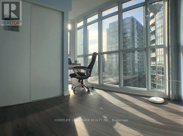 1609 - 15 Iceboat Terrace, Toronto, Ontario  M5V 4A5 - Photo 12 - C13735720