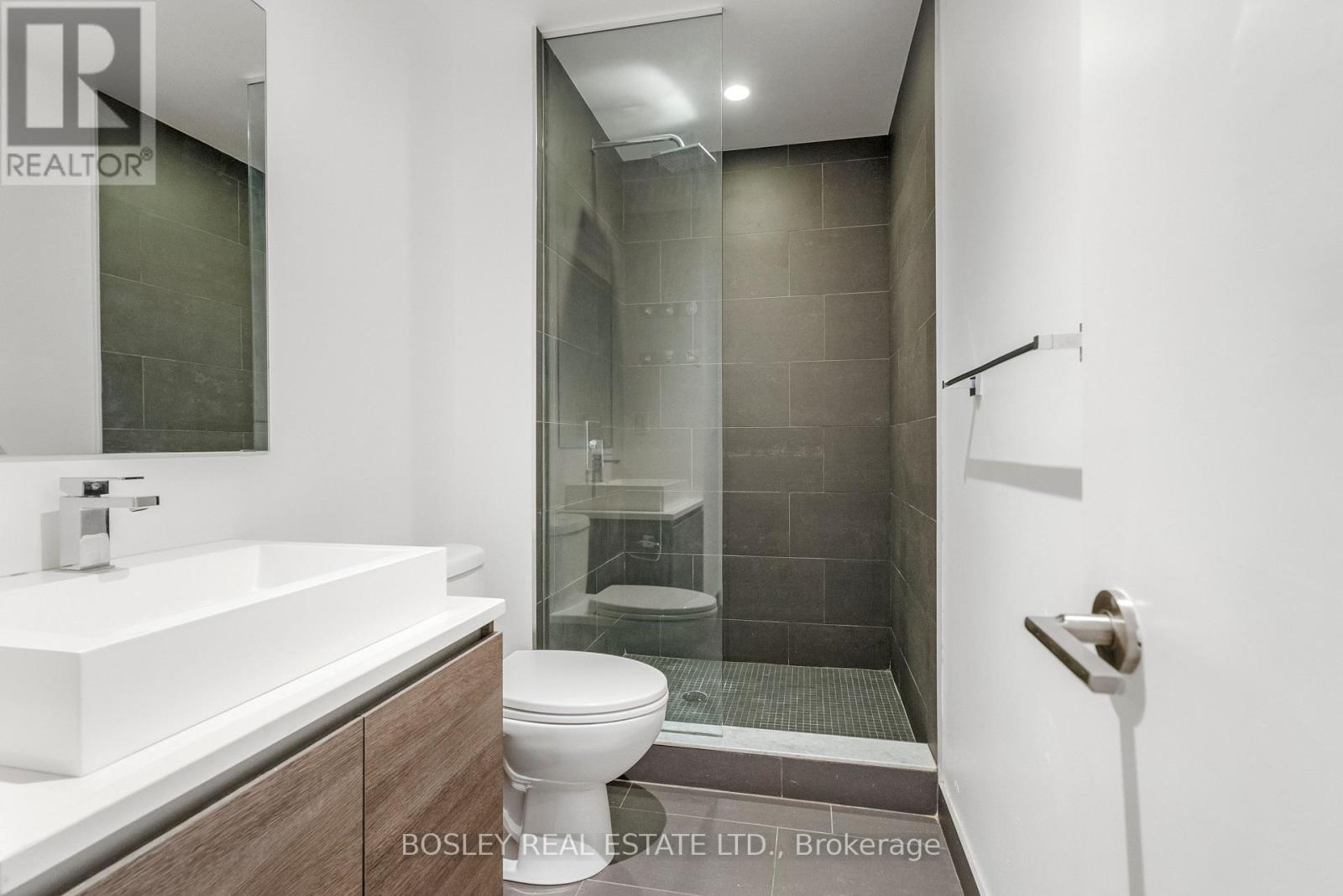 1007 - 111 Bathurst Street, Toronto, Ontario  M5V 2R1 - Photo 14 - C13735826