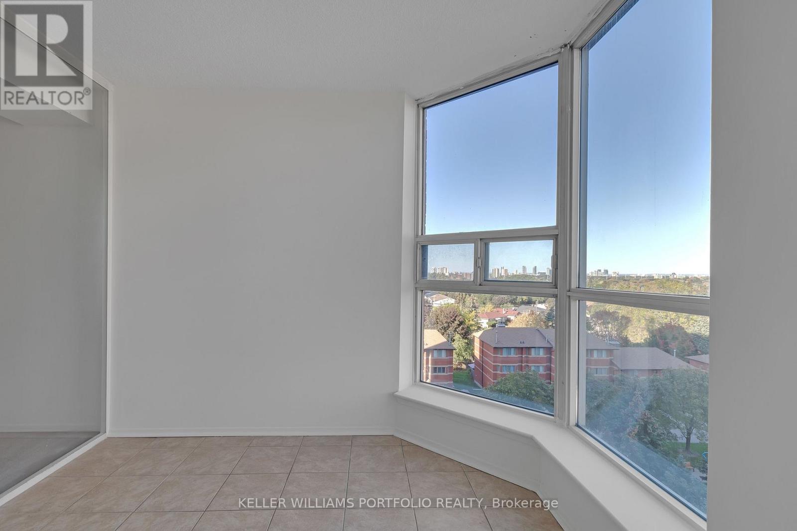 810 - 2460 Eglinton Avenue E, Toronto, Ontario  M1K 5J7 - Photo 13 - E13735534