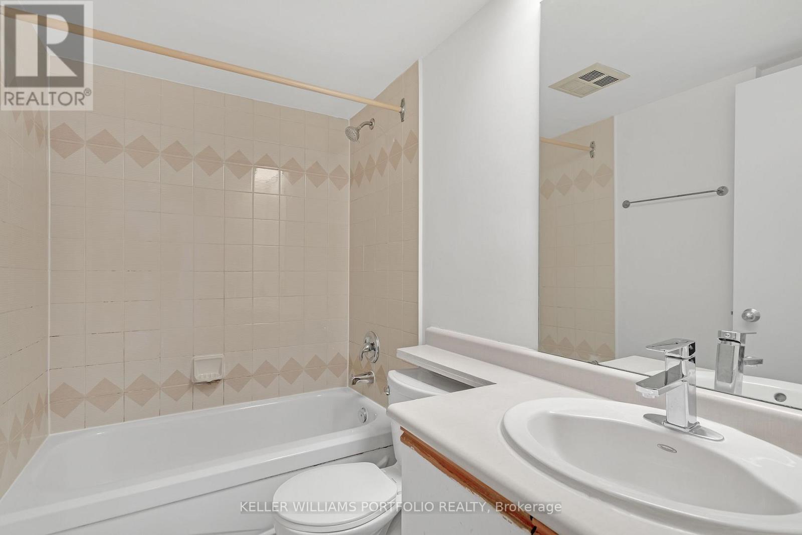 810 - 2460 Eglinton Avenue E, Toronto, Ontario  M1K 5J7 - Photo 16 - E13735534