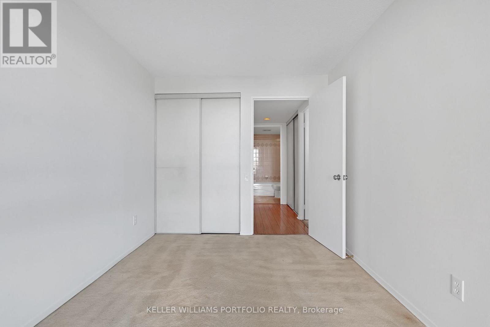 810 - 2460 Eglinton Avenue E, Toronto, Ontario  M1K 5J7 - Photo 18 - E13735534