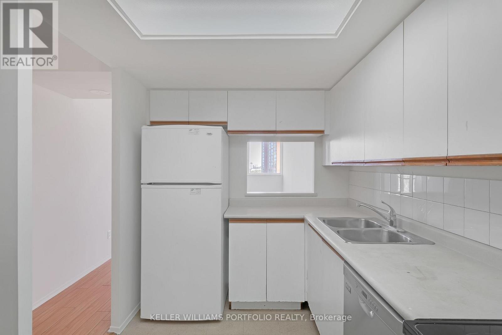 810 - 2460 Eglinton Avenue E, Toronto, Ontario  M1K 5J7 - Photo 9 - E13735534