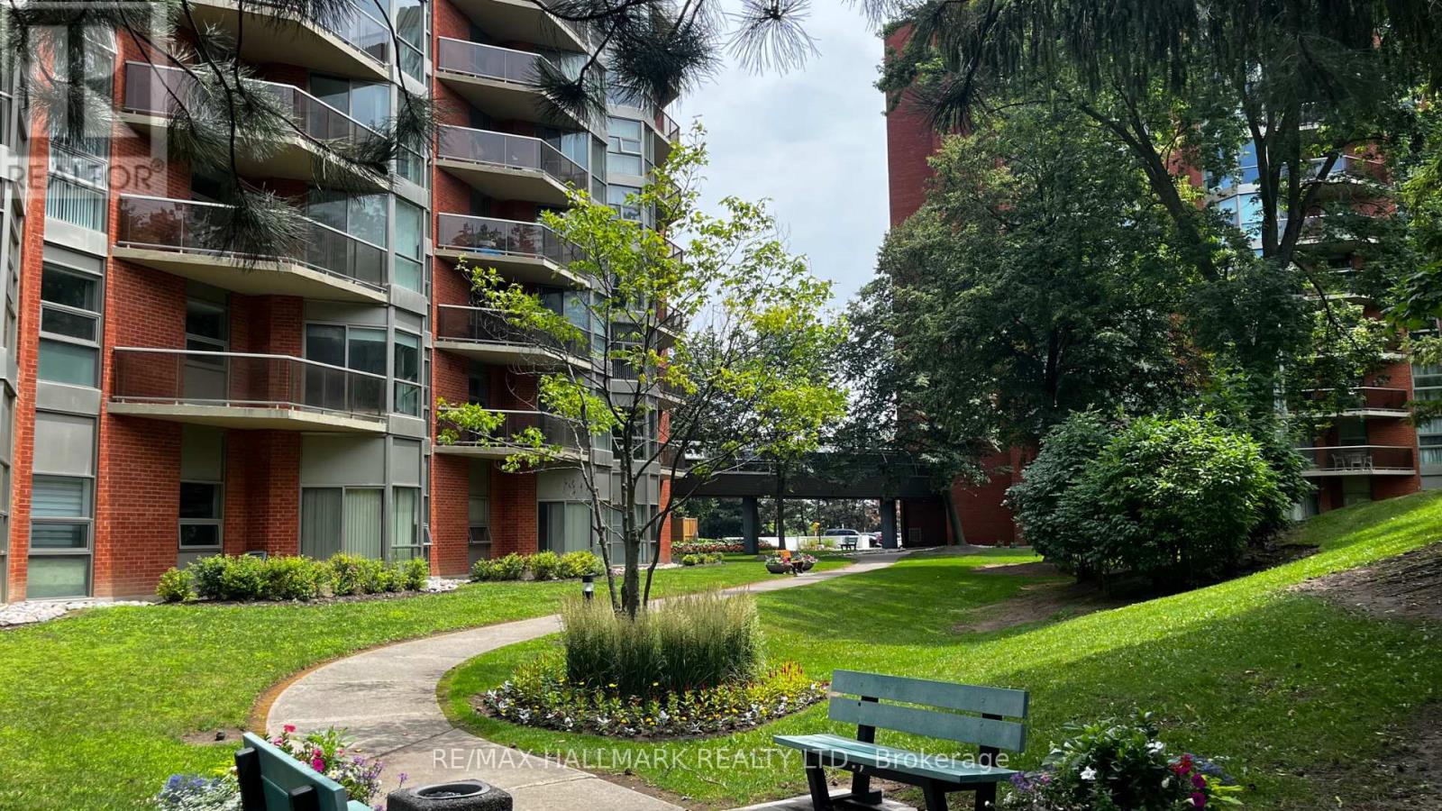 902 - 20 Dean Park Road, Toronto, Ontario  M1B 3G9 - Photo 6 - E13735600