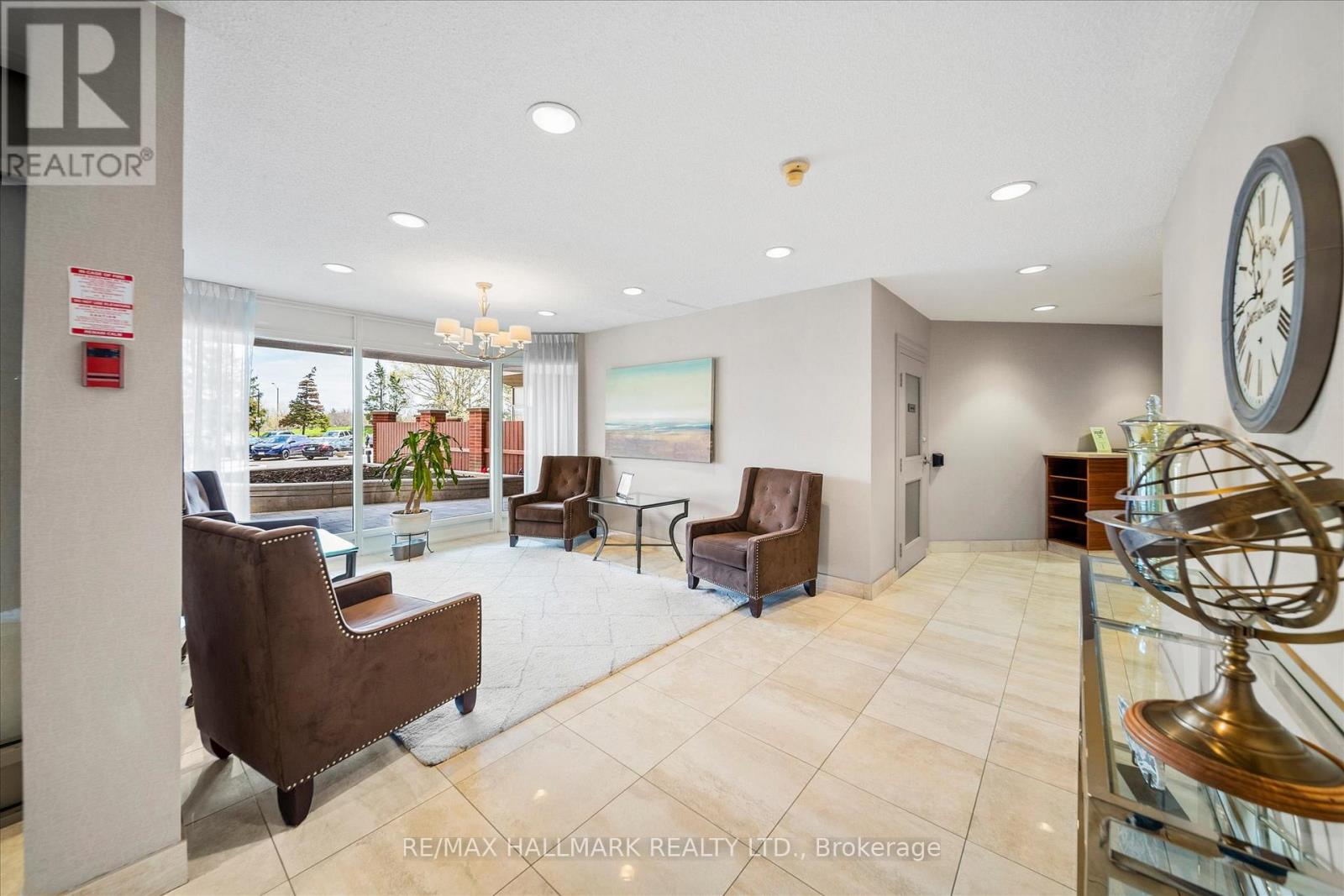 902 - 20 Dean Park Road, Toronto, Ontario  M1B 3G9 - Photo 7 - E13735600