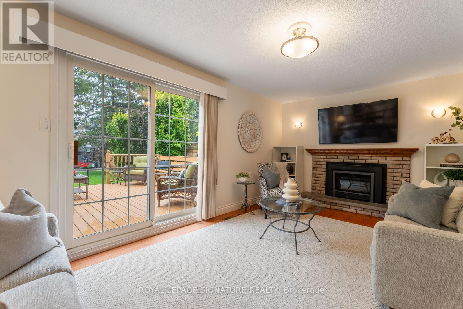 47 Pepper Tree Drive, Toronto, Ontario  M1C 1Y5 - Photo 8 - E13735708