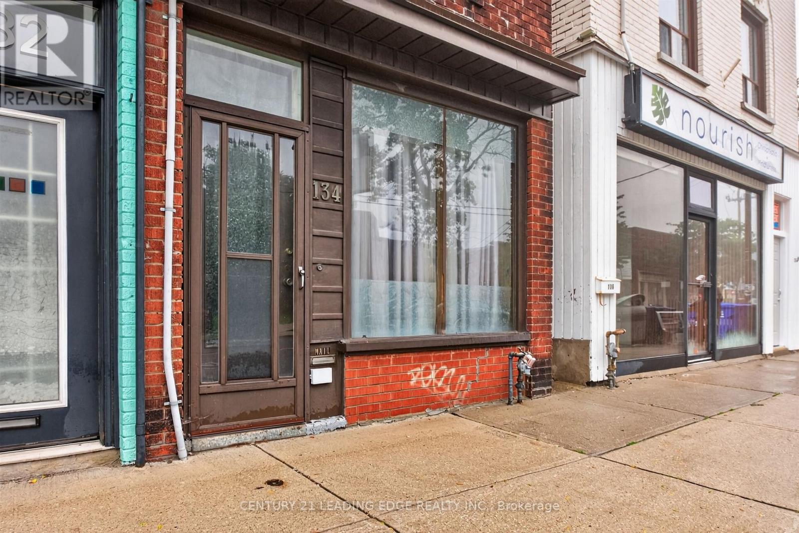 134 Main Street, Toronto, Ontario  M4E 2V8 - Photo 2 - E13735804