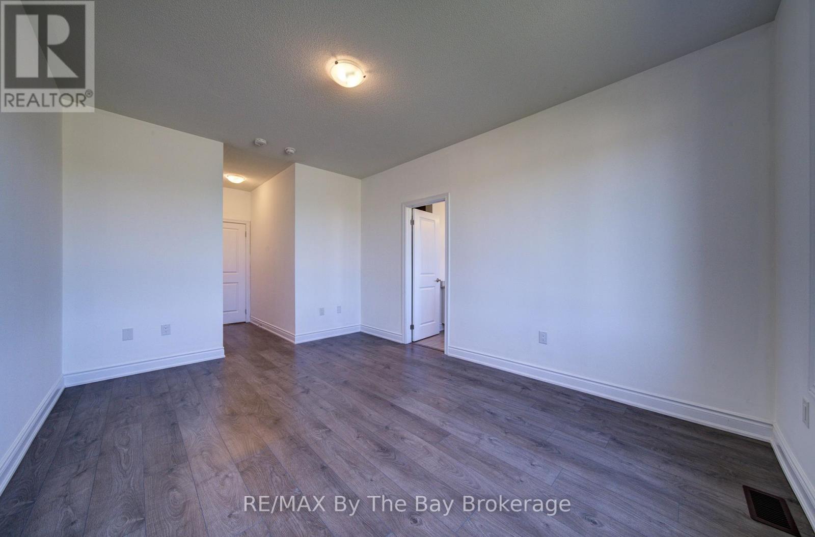15 Union Boulevard, Wasaga Beach, Ontario  L9Z 0M6 - Photo 26 - S13735822