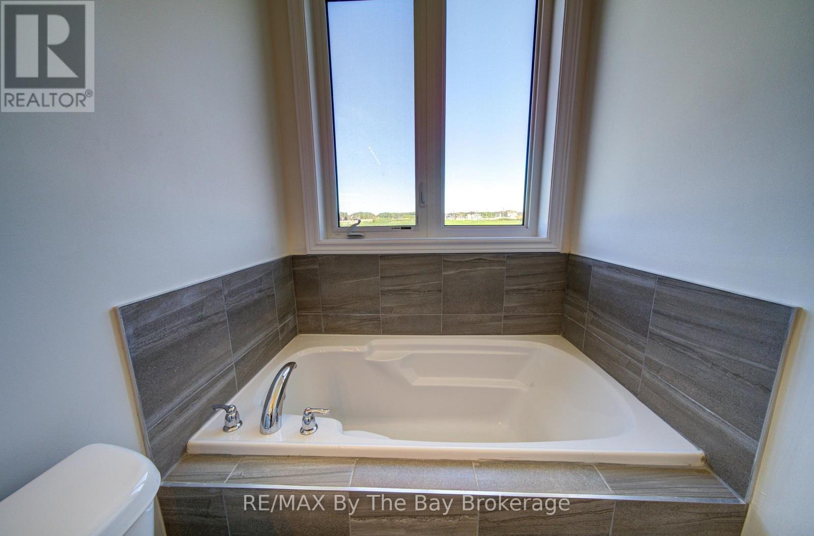 15 Union Boulevard, Wasaga Beach, Ontario  L9Z 0M6 - Photo 29 - S13735822