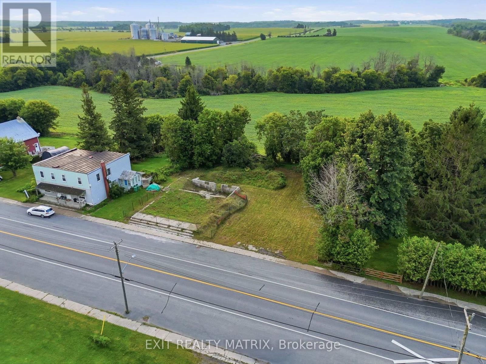 21924 Laggan Glenelg Road, North Glengarry, Ontario  K0B 1E0 - Photo 11 - X13735714