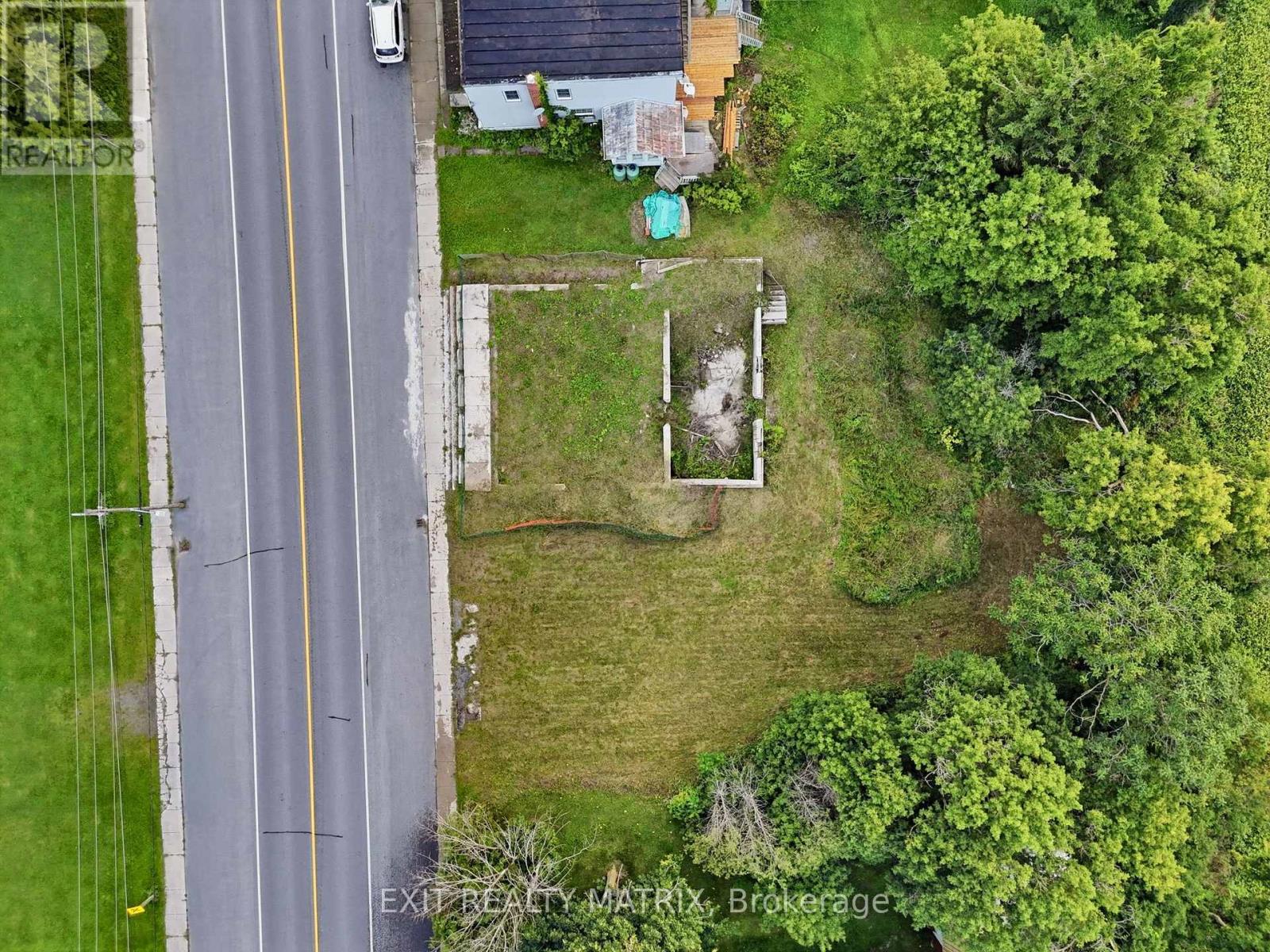 21924 Laggan Glenelg Road, North Glengarry, Ontario  K0B 1E0 - Photo 12 - X13735714