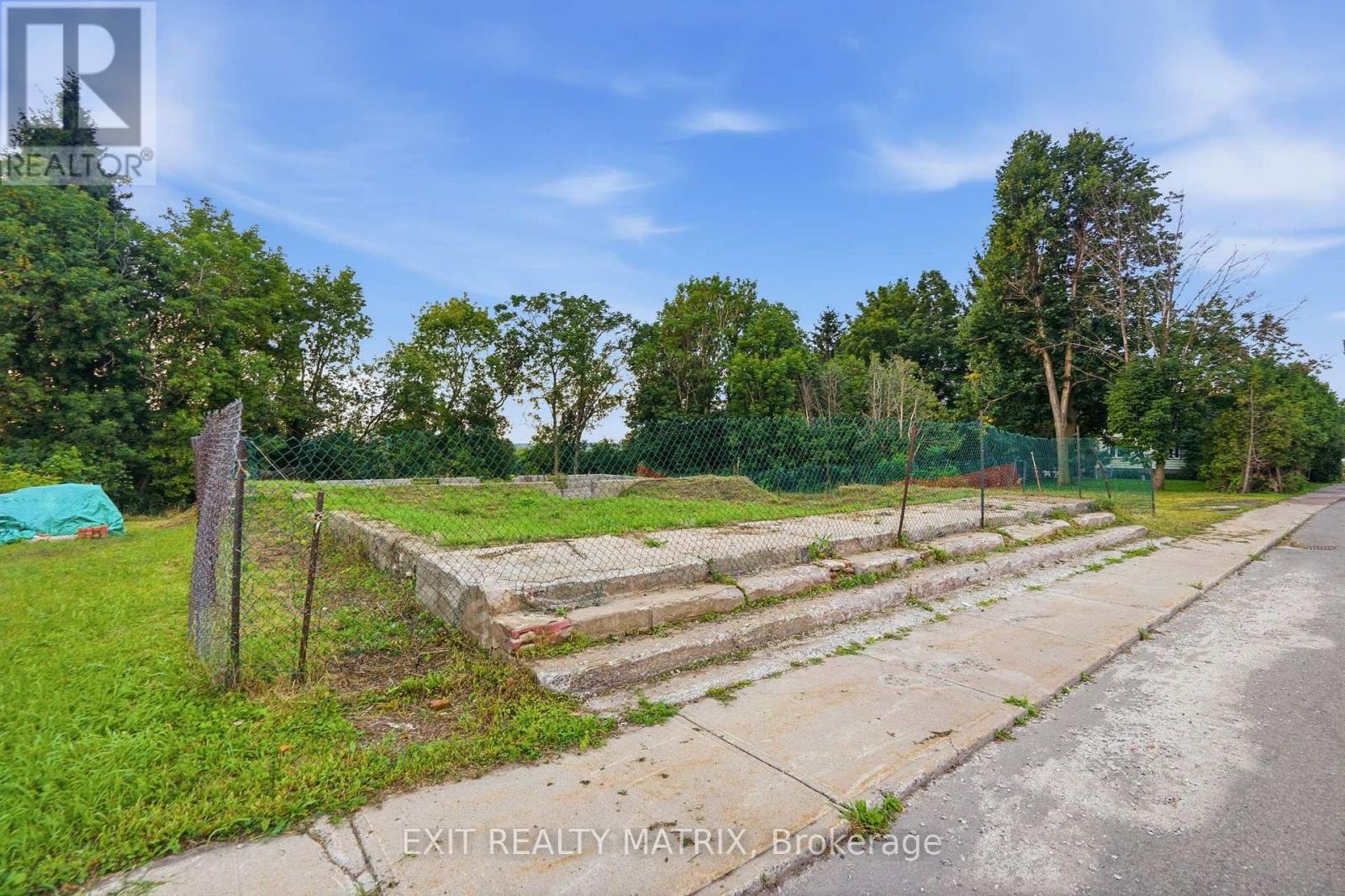 21924 Laggan Glenelg Road, North Glengarry, Ontario  K0B 1E0 - Photo 6 - X13735714