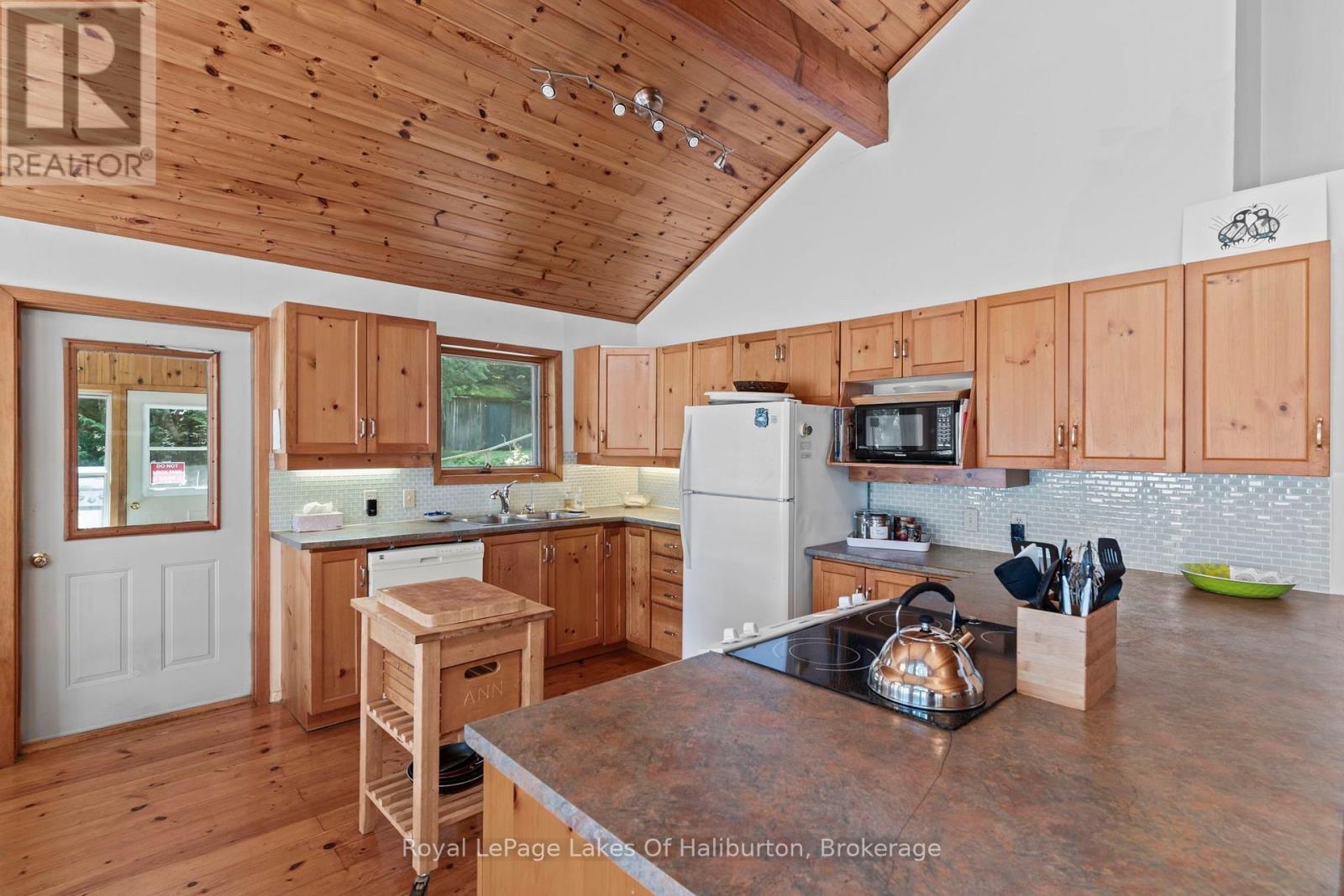 1035 Triple Creek Lane, Algonquin Highlands (Stanhope), Ontario  K0M 1S0 - Photo 13 - X13735554