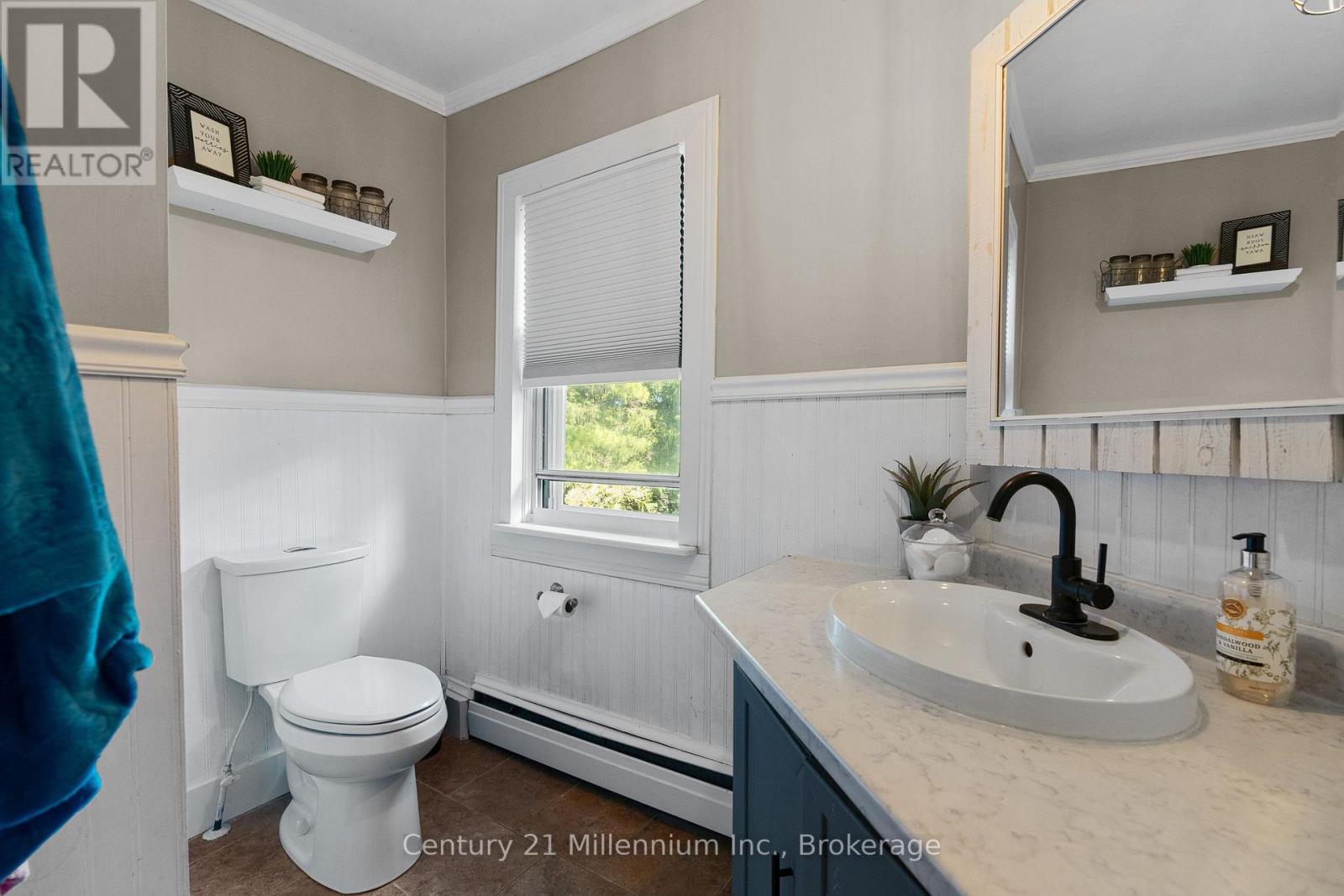 101774 Grey 5 Road, Georgian Bluffs, Ontario  N4K 5N5 - Photo 29 - X13735662