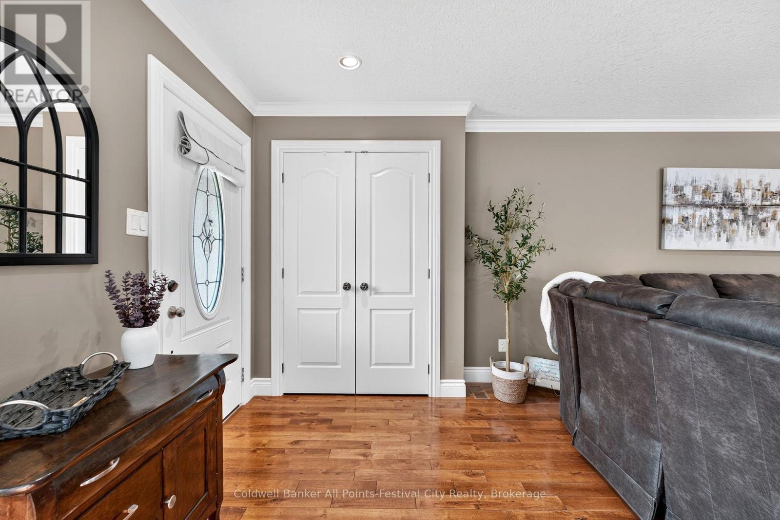 249 Mary Street, Goderich (Goderich (Town)), Ontario  N7A 3B1 - Photo 4 - X13735664