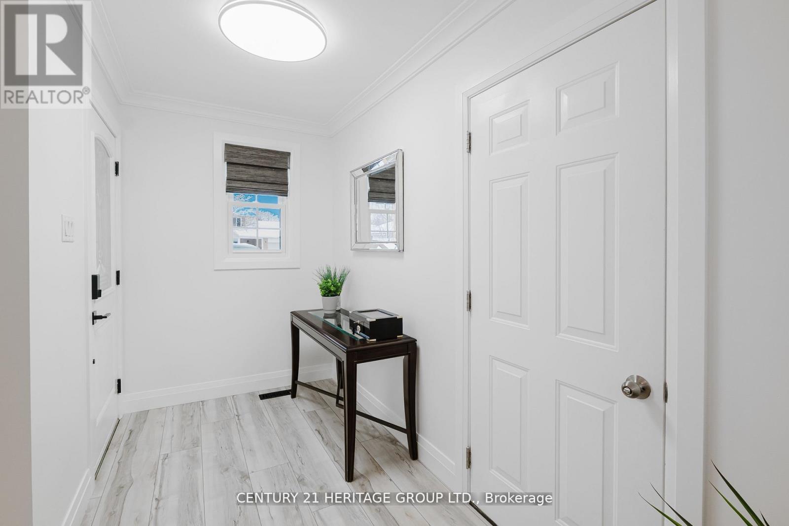7 Crawford Circle, New Tecumseth (Beeton), Ontario  L0G 1A0 - Photo 8 - N13735522